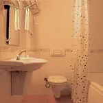 يوموك اوغلو فندق
