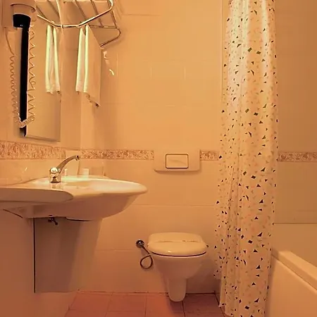 Yumukoglu Hotel Izmir