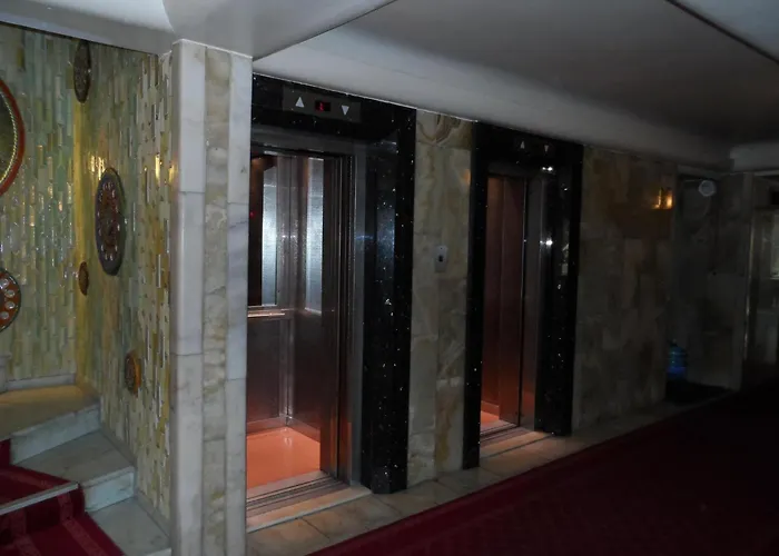 Yumukoglu Hotel İzmir