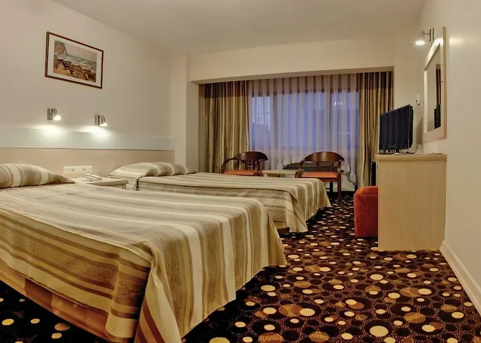 Yumukoglu Hotel İzmir